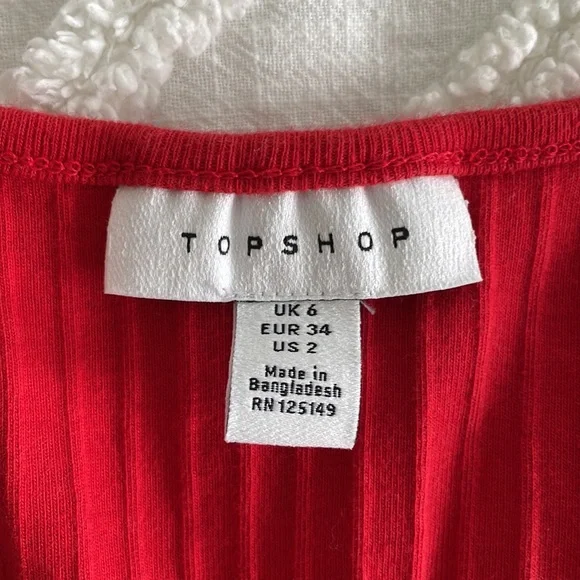 Red Ribbed Tank Top - Picture 4 of 5